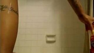 XCamheaven Sexy black bitch in the bathroom porn video